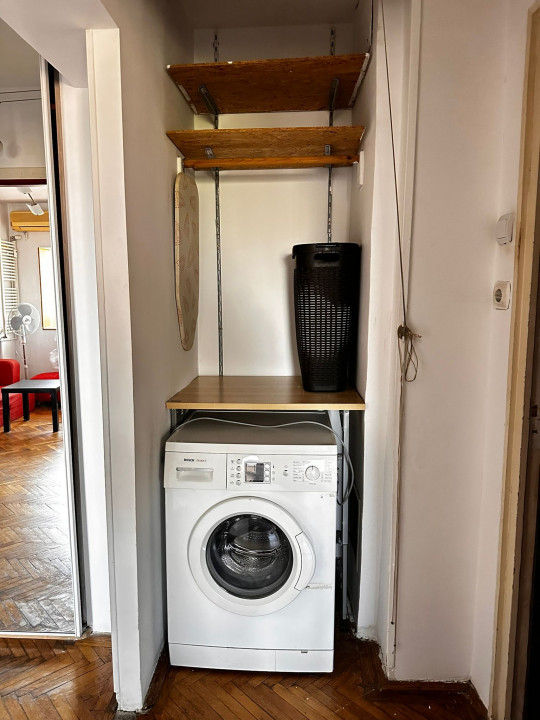 2 camere metrou Victoriei-Titulescu