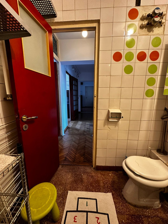 2 camere metrou Victoriei-Titulescu