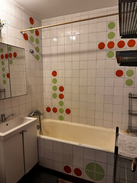 2 camere metrou Victoriei-Titulescu