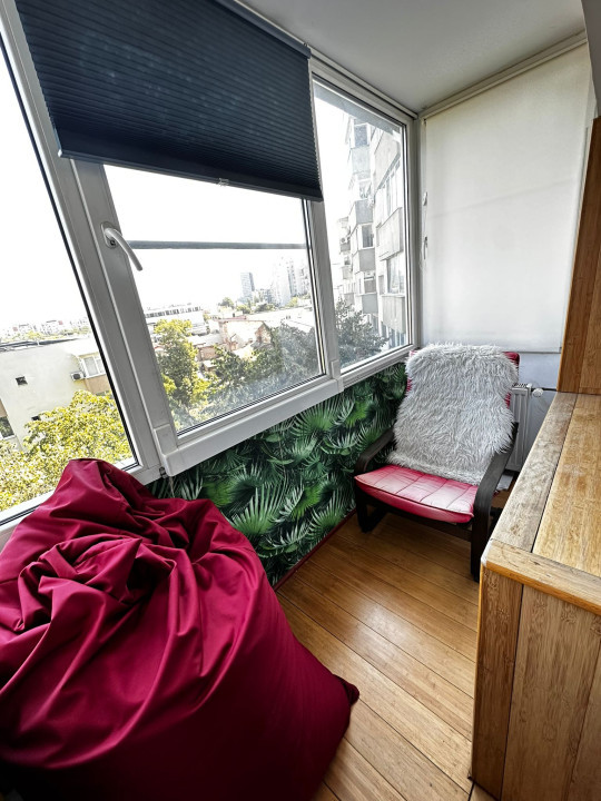 2 camere metrou Victoriei-Titulescu