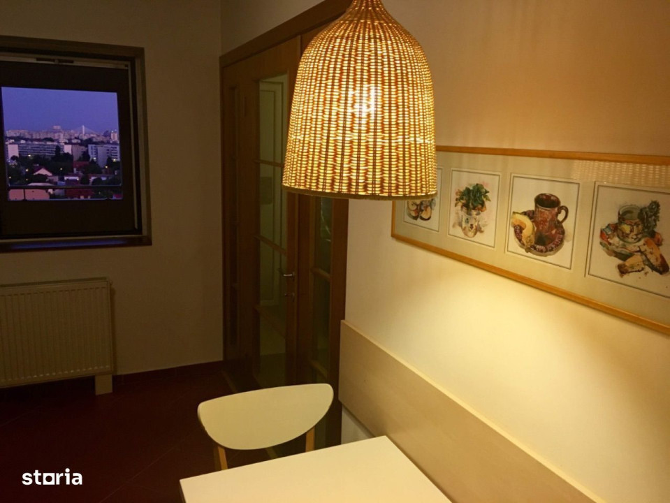 Vanzare garsoniera dubla zona Pod Constanta