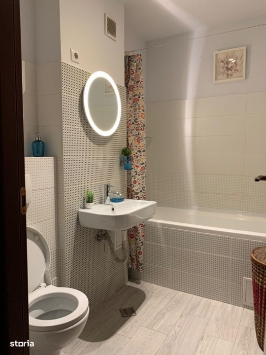 Vanzare garsoniera dubla zona Pod Constanta