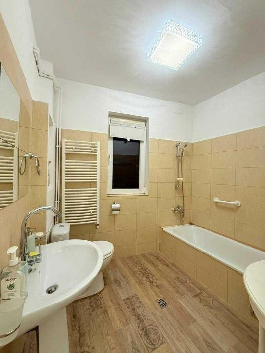 Vanzare apartament 2 camere in vila zona Banu Manta