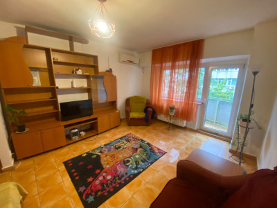 Garsonieră decomandată de închiriat – 42 mp, complet mobilată – Nerva Traian