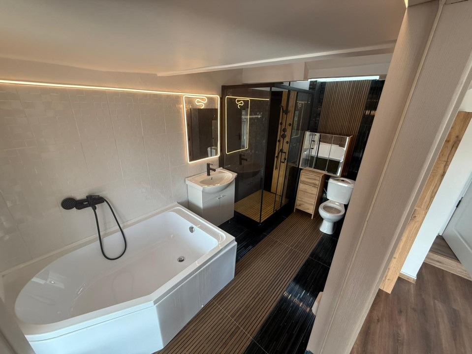 Vanzare apartament 4 camere Iancu Nicolae 