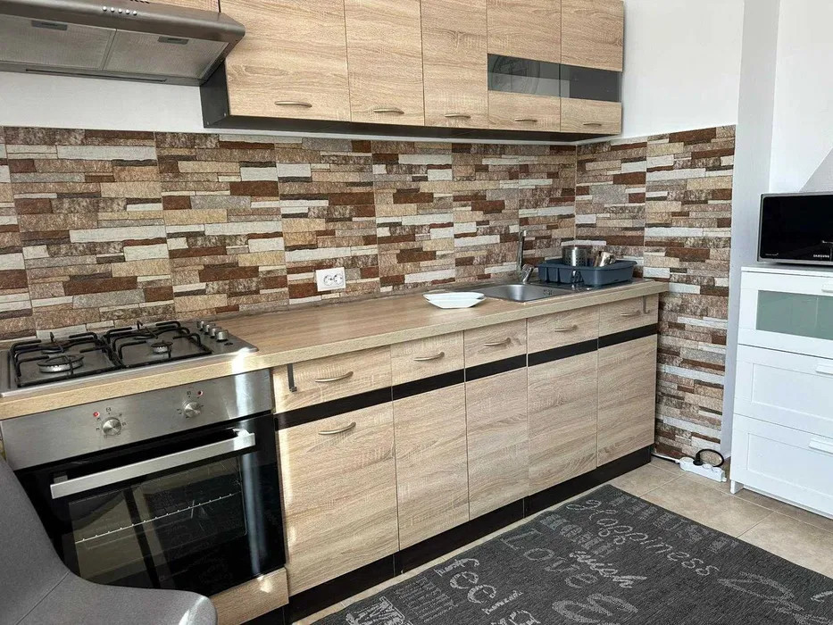 Inchiriere Apartament 2 camere in Vila, zona Piața Romană 