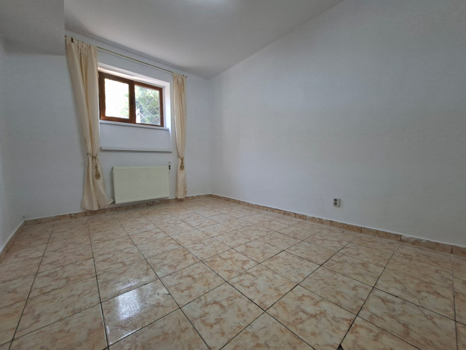 Vânzare apartament de 4 camere, zona Domenii