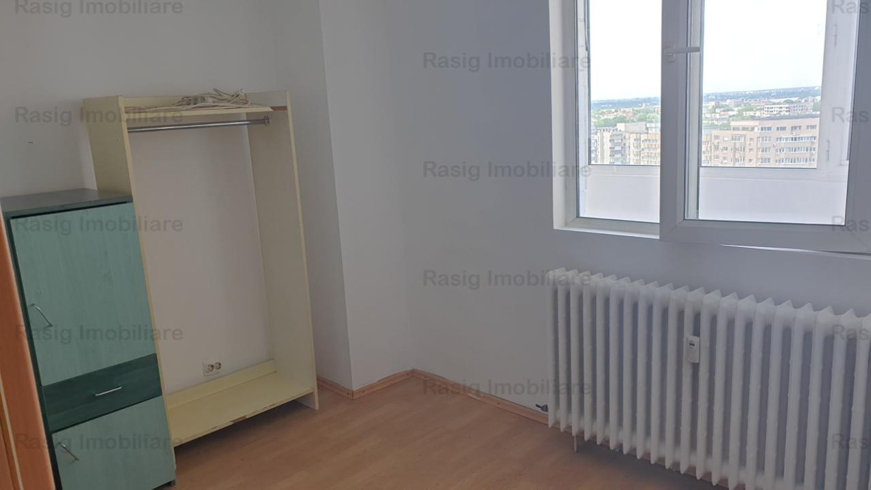    Apartament 4 camere Militari Lujerului