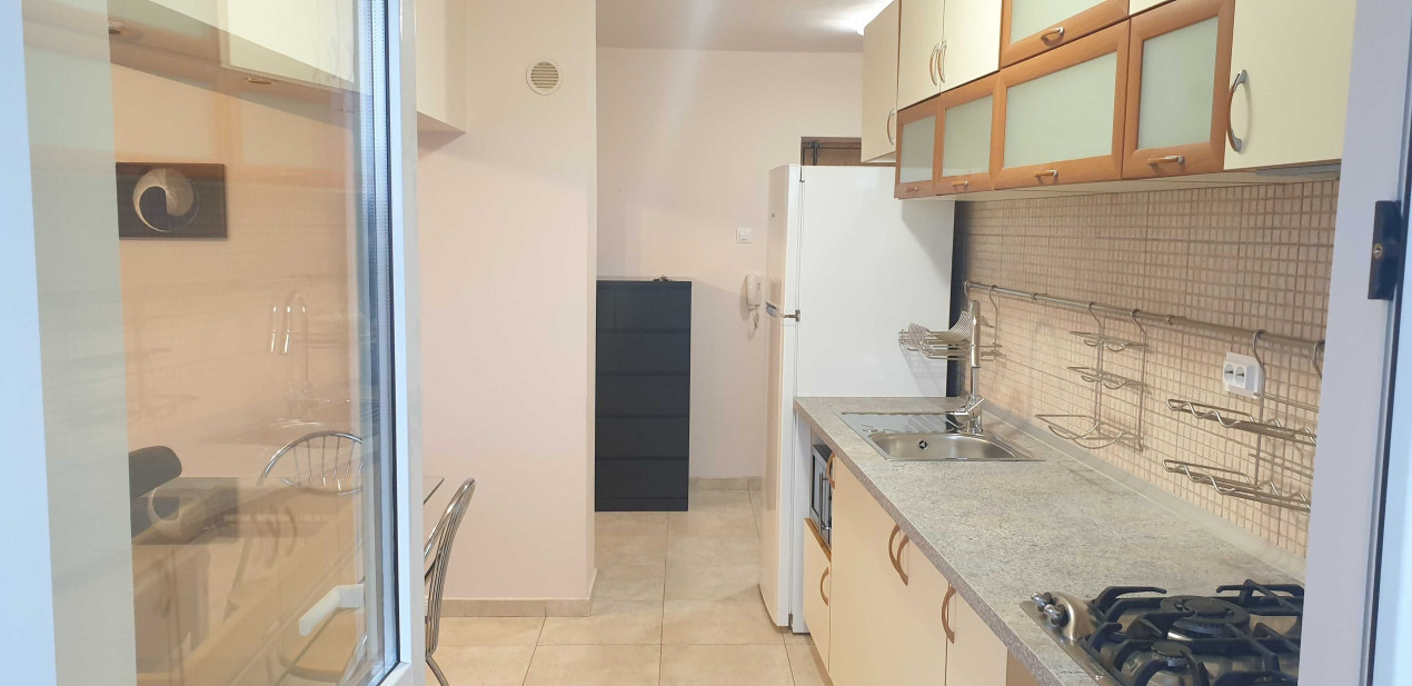 Vanzare apartament 2 camere Ion Mihalache - Liceul Iorga