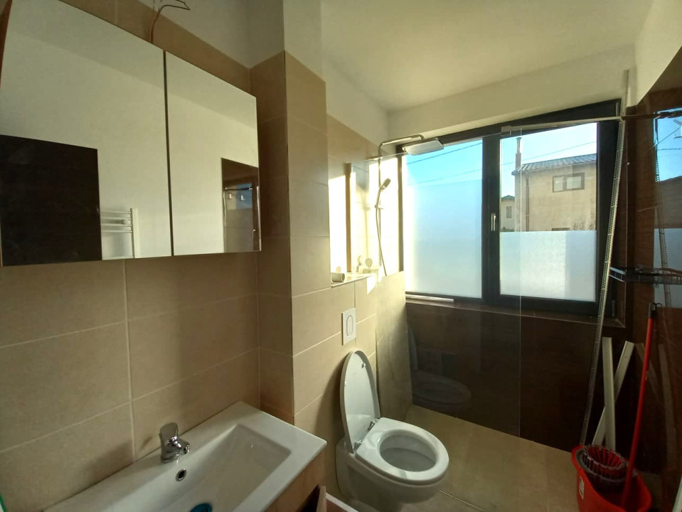 Apartament tip studio , parter inalt , bloc nou , liber 