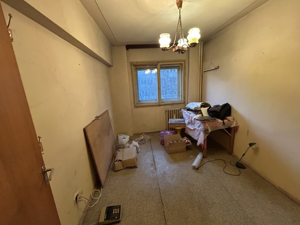 Vanzare apartament 3 camere Drumul Taberei