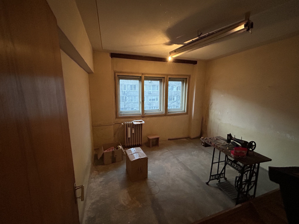 Vanzare apartament 3 camere Drumul Taberei