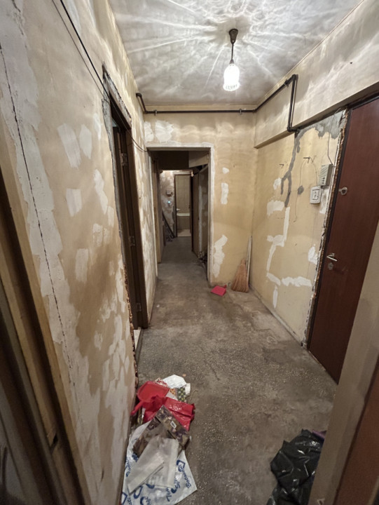 Vanzare apartament 3 camere Drumul Taberei