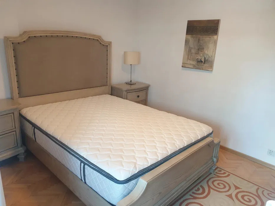 Vanzare apartament 2 camere Piata Victoriei