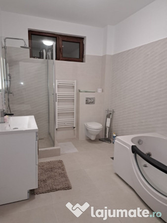 Duplex de 5 camere, zona Bucurestii Noi