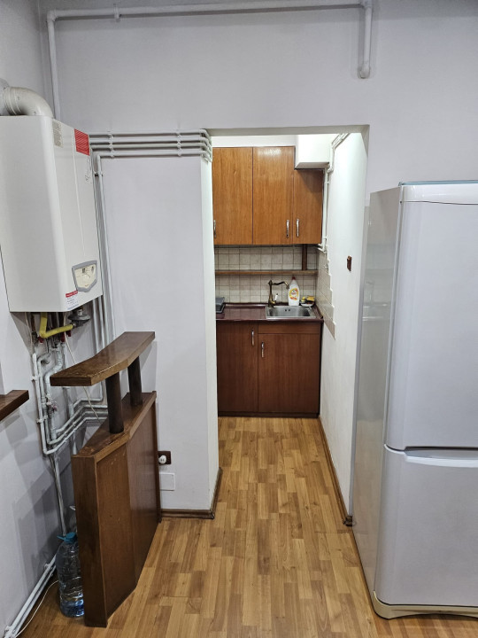 Inchiriere garsoniera zona P-ta Victoriei - Dorobanti