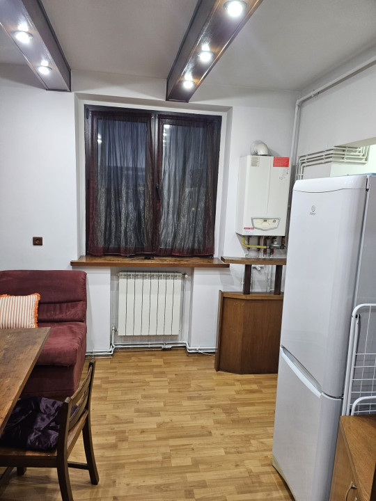 Inchiriere garsoniera zona P-ta Victoriei - Dorobanti