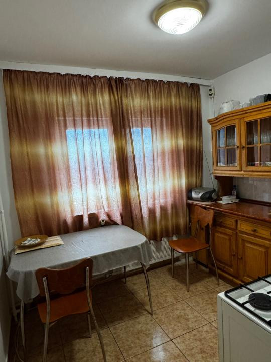 Vanzare apartament 3 camere Ion Mihalache - Turda