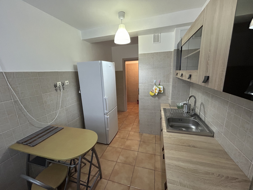 Inchiriere apartament 2 camere Militari Complexul Apusului