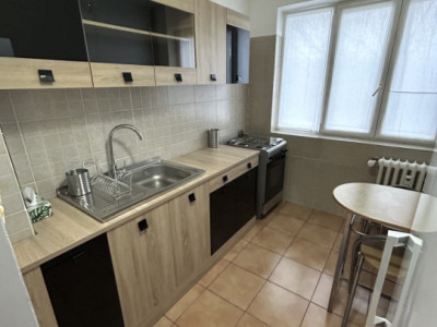 Inchiriere apartament 2 camere Militari Complexul Apusului