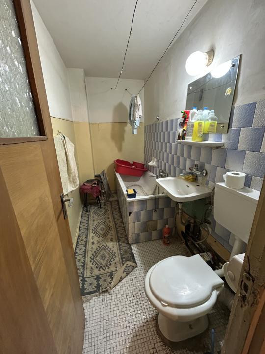 Vanzare apartament 2 camere Militari - Uverturii