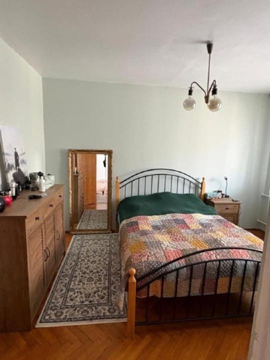 Vanzare apartament 2 camere Militari Lujerului