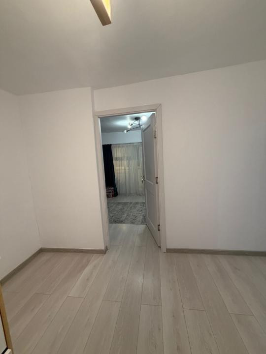 Vanzare garsoniera Stirbei Voda