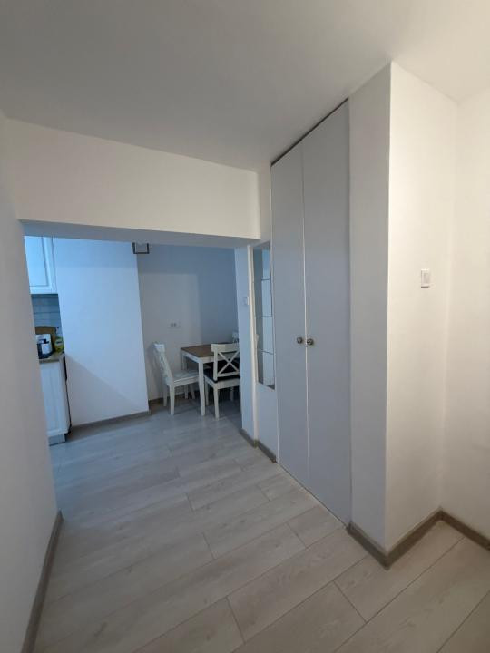 Vanzare garsoniera Stirbei Voda