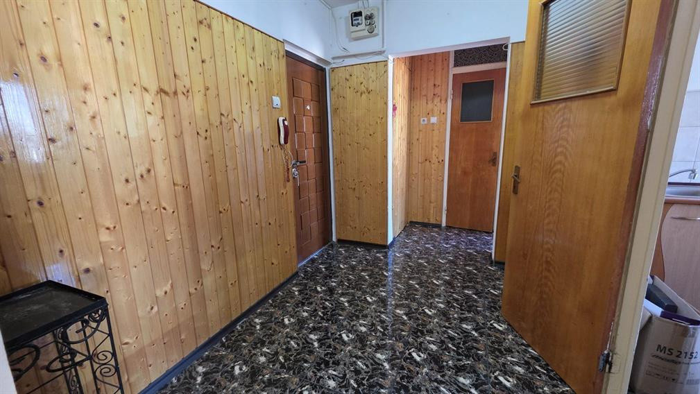 Vanzare apartament 2 camere Crangasi Parc