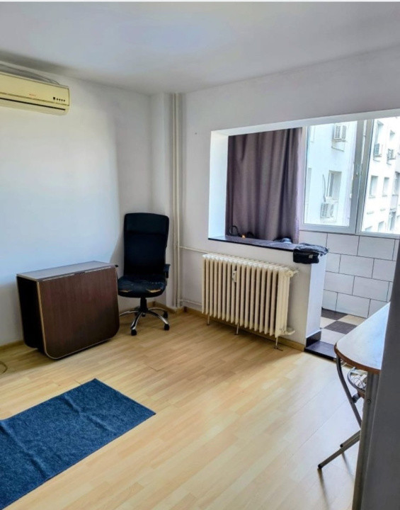 Vanzare vapartament 2 camere zona Moghioros - Parc