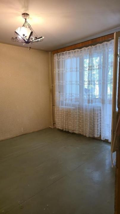 Vanzare apartament 3 camere Drumul Taberei