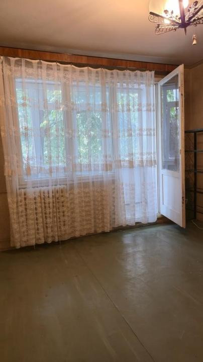 Vanzare apartament 3 camere Drumul Taberei