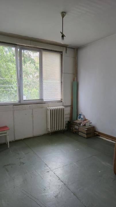 Vanzare apartament 3 camere Drumul Taberei