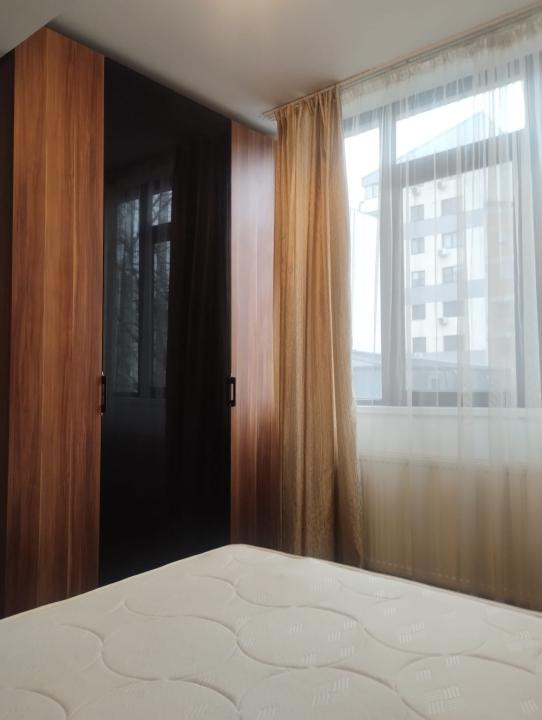 2 camere apartament Militari-Lujerului