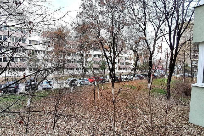 Vanzare apartament 2 camere Drumul Taberei Favorit.