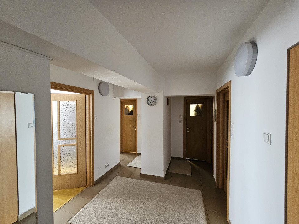 Vanzare apartament 4 camere Turda - Parc Regina Maria