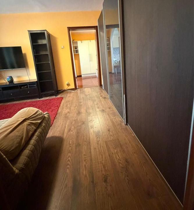 Vanzare apartament 2 camere zona Turda