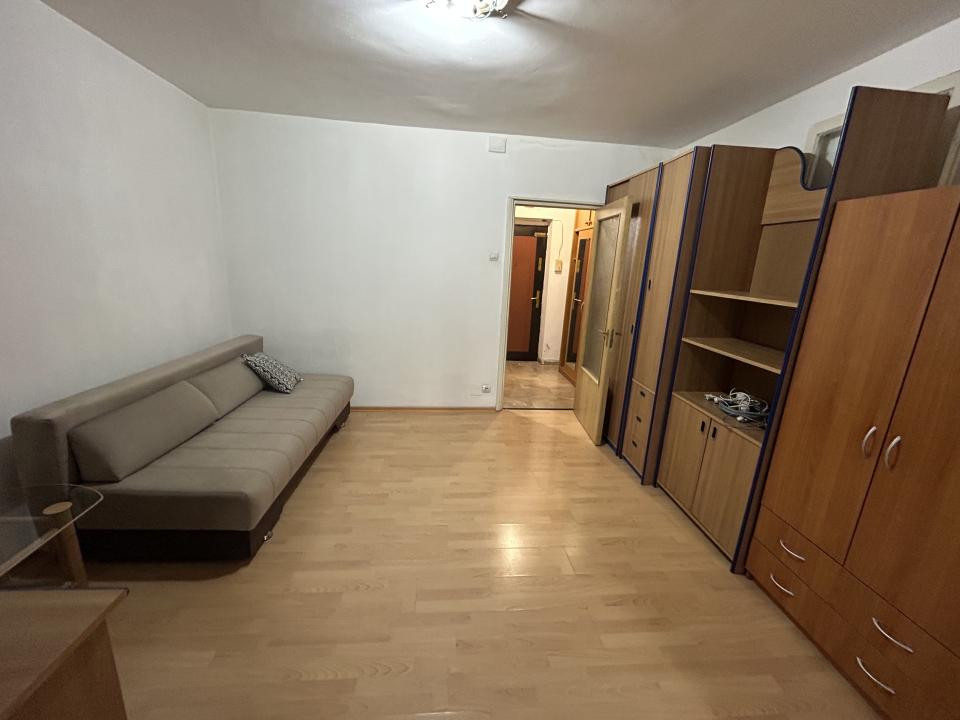 Inchiriere Garsoniera zona Iancului