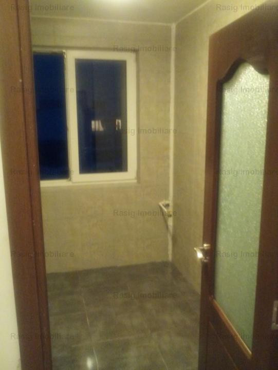 3 Camere Grivitei Metrou