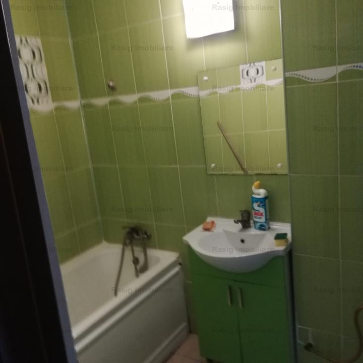 3 Camere Grivitei Metrou