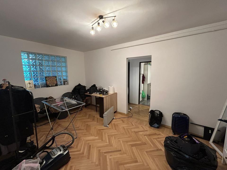 Vanzare apartament 2 camere Pajura