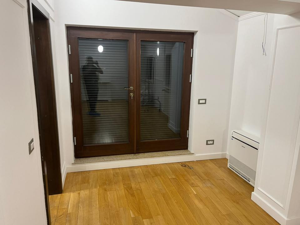    Vanzare apartament 5 camere tip penthouse Floreasca