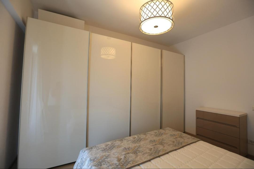 Inchiriere apartament 2 camete zona Banu Manta - Titulescu