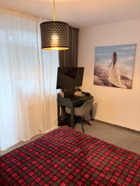 Vanzare apartament 3 camere Ion Mihalache - Chibrit.