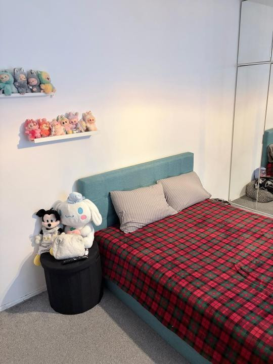 Vanzare apartament 3 camere Ion Mihalache - Chibrit.