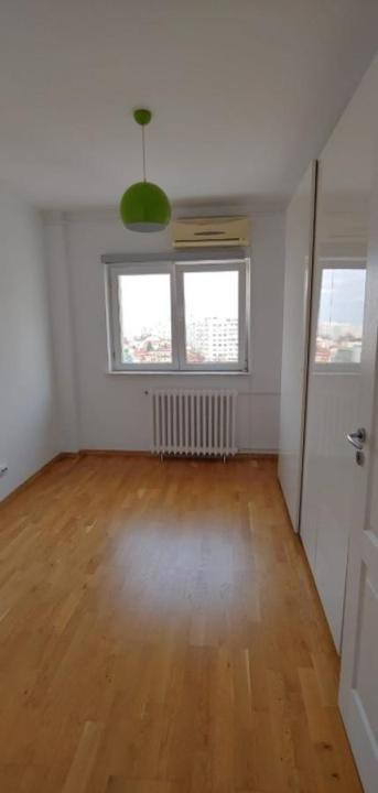 Vanzare apartament 3 camere Turda - Parc Regina Maria
