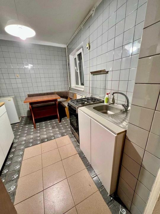    Vanzare apartament Banu Manta