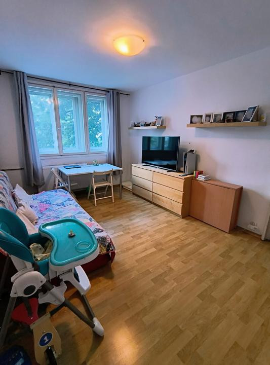 4 camere Metrou Raul Doamnei