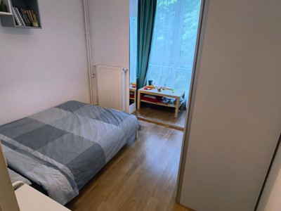 4 camere Metrou Raul Doamnei