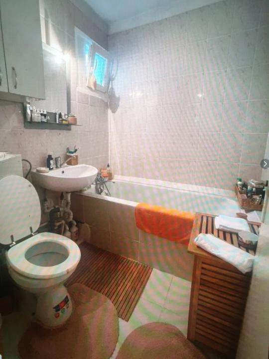 Vanzare apartament 2 camere Drumul Taberei zona Favorit